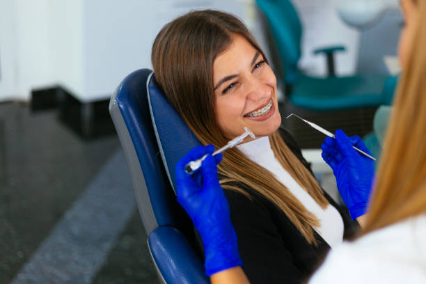 Best Veneers and Lumineers  in Mledgevle, IL